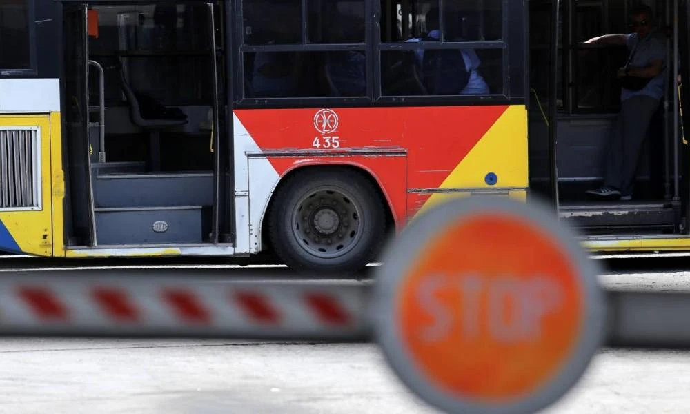 Θεσσαλονίκη: Άγριο περιστατικό – Χτύπησαν με σιδηρογροθιά επιβάτη λεωφορείου